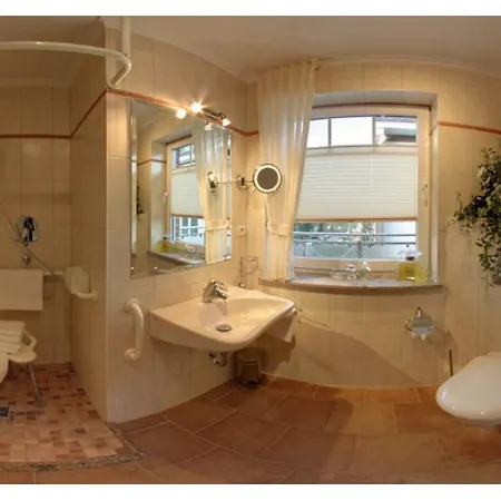 Moderne Kurparkresidenz Strand Pro *
